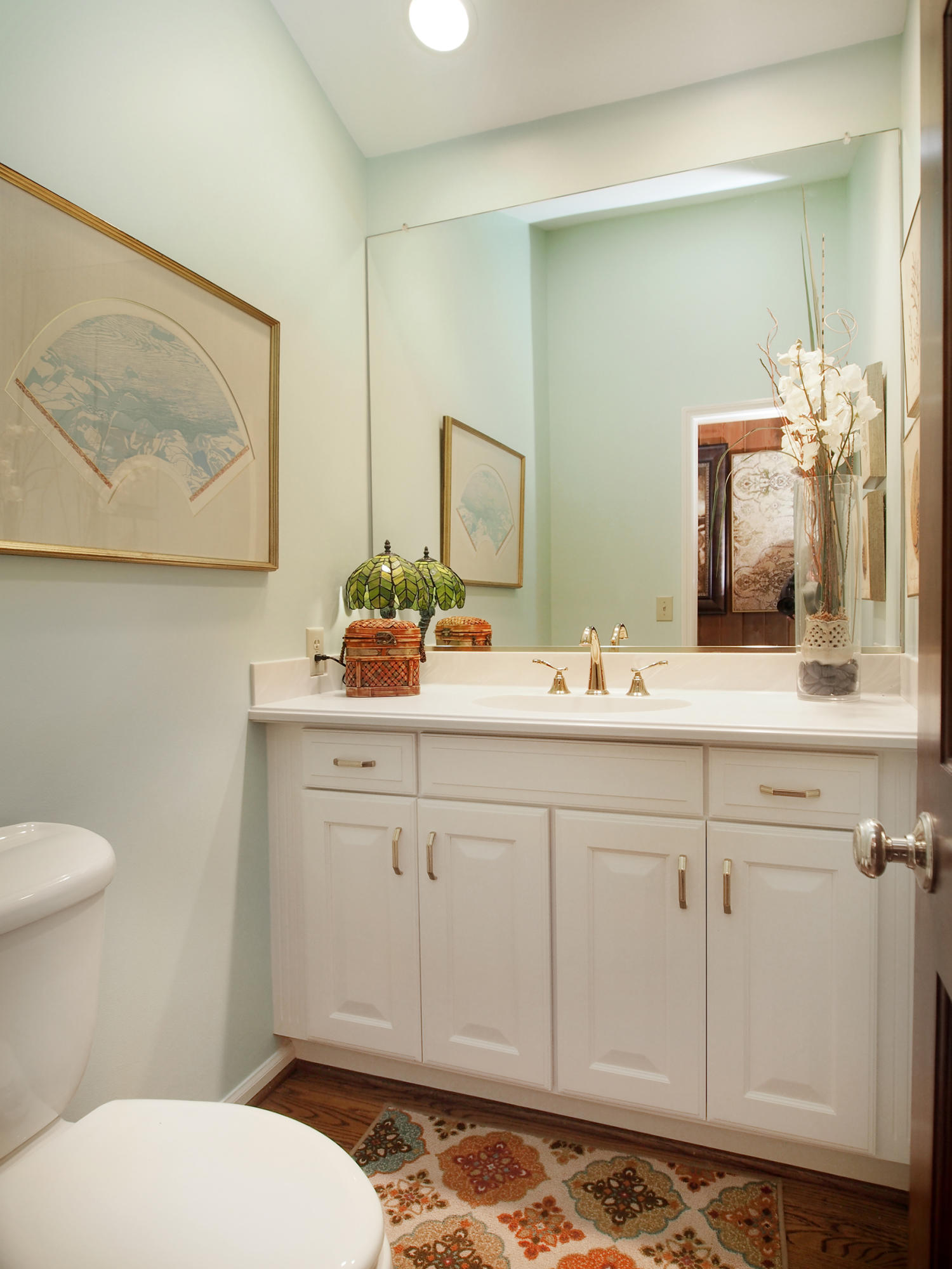 40 Campbell Road Pinehurst, NC 28374 - Photo 22 of 39 Powder Room