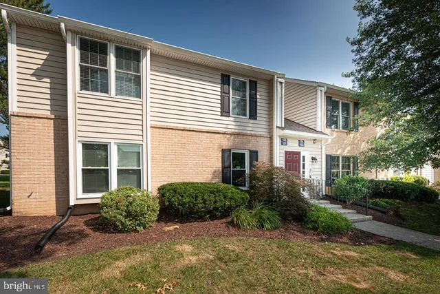 $279,900 | 104 Meadow Court, Unit 104, Glen Mills, PA 19342