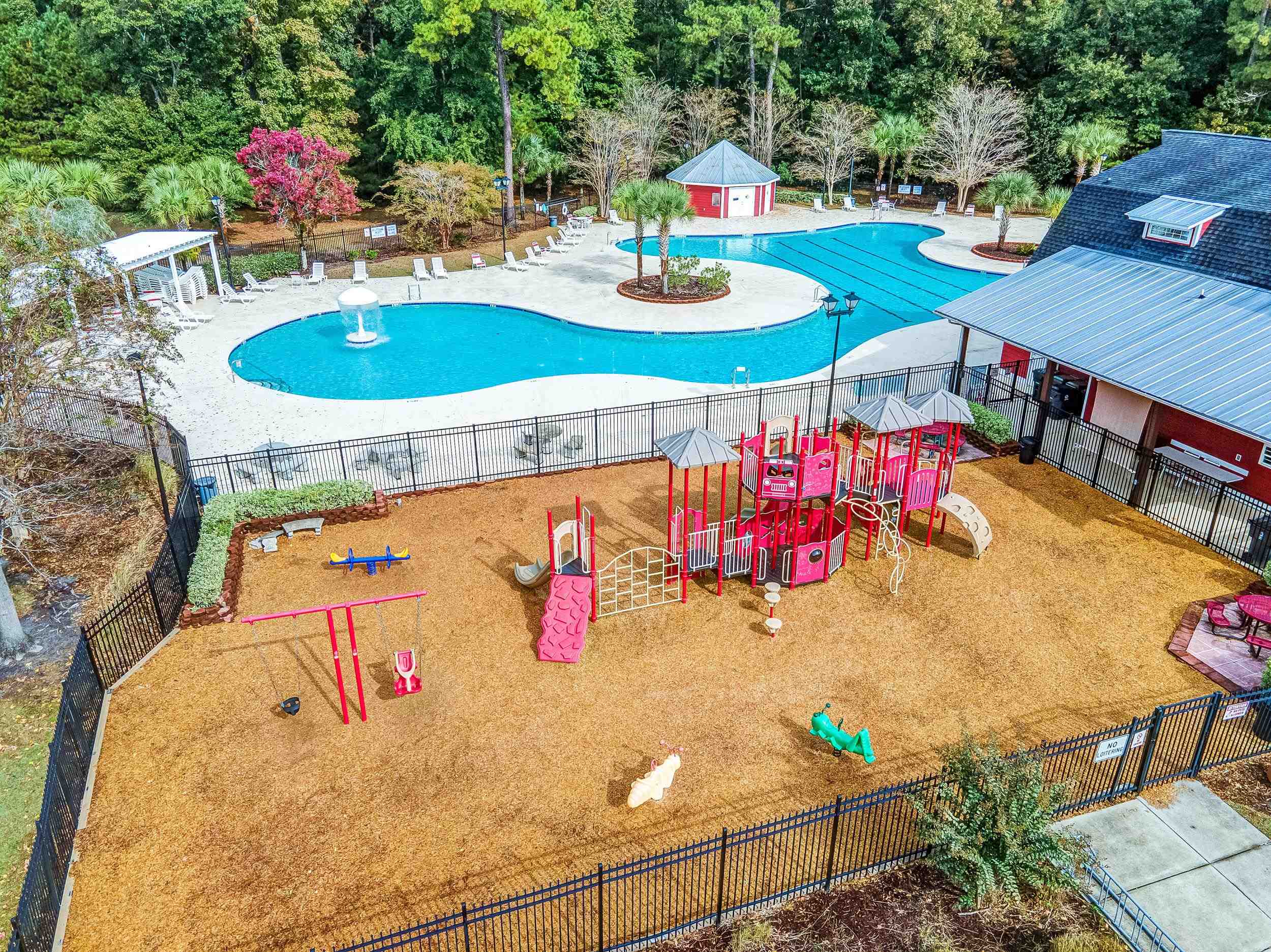 2487 Windmill Way Myrtle Beach, SC 29579 - Photo 38 of 40 View of community pool