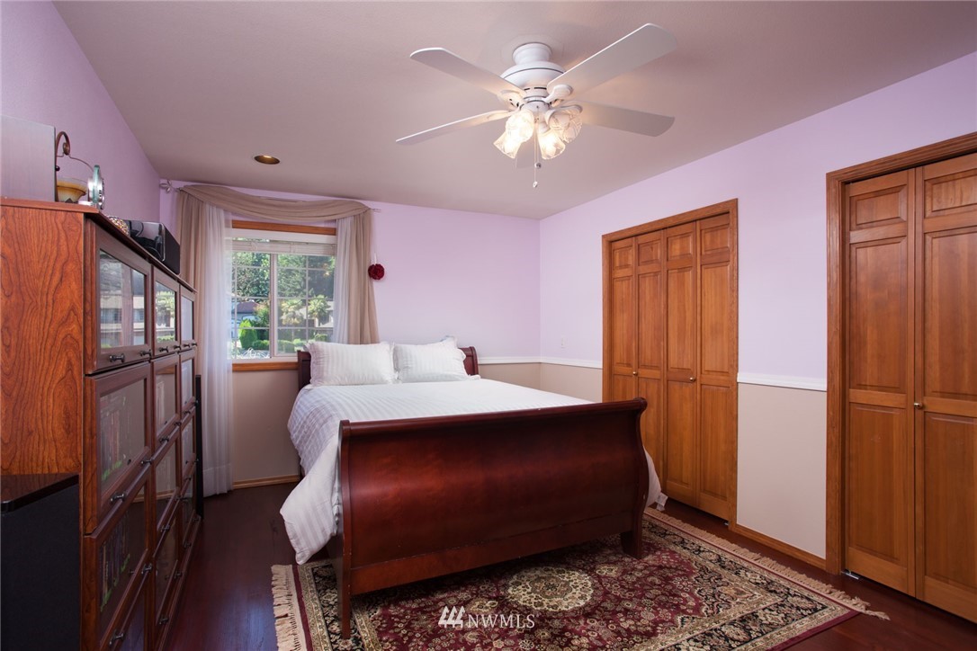 10919 Northeast 197th Street Bothell, WA 98011 - Photo 16 of 22 Gallery Image 16