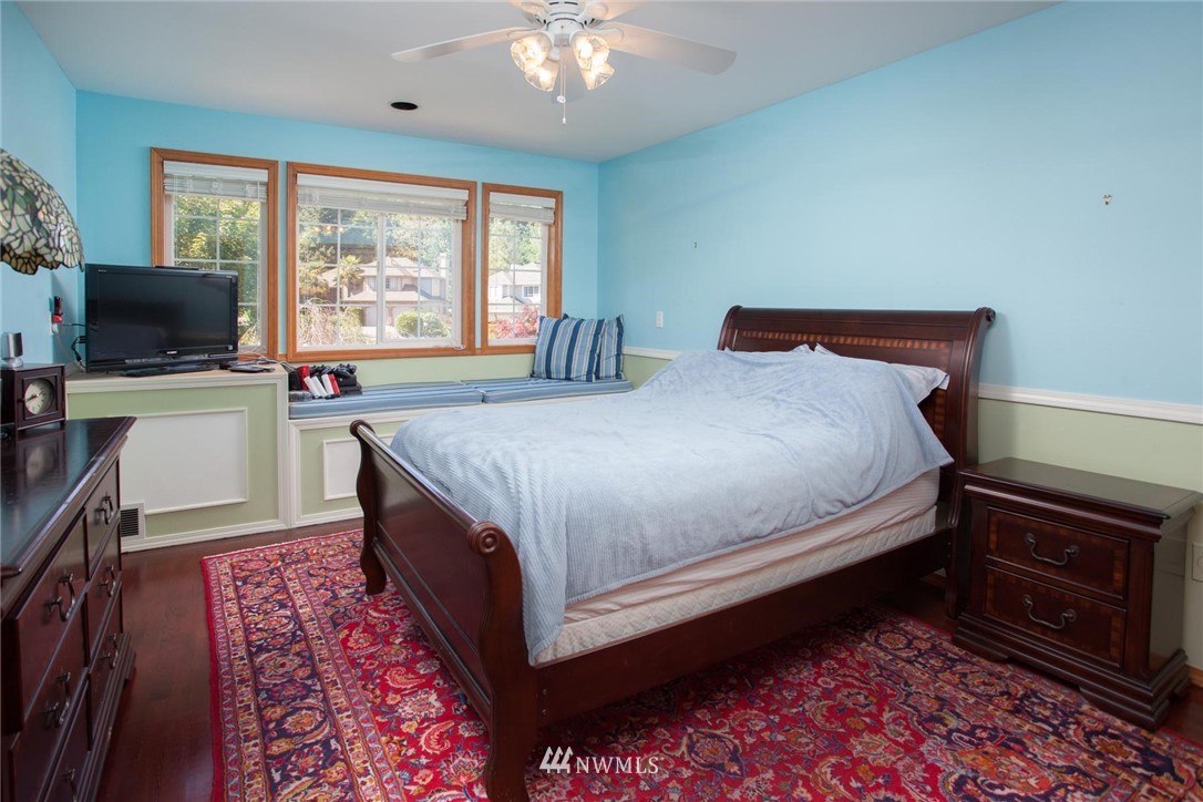 10919 Northeast 197th Street Bothell, WA 98011 - Photo 17 of 22 Gallery Image 17