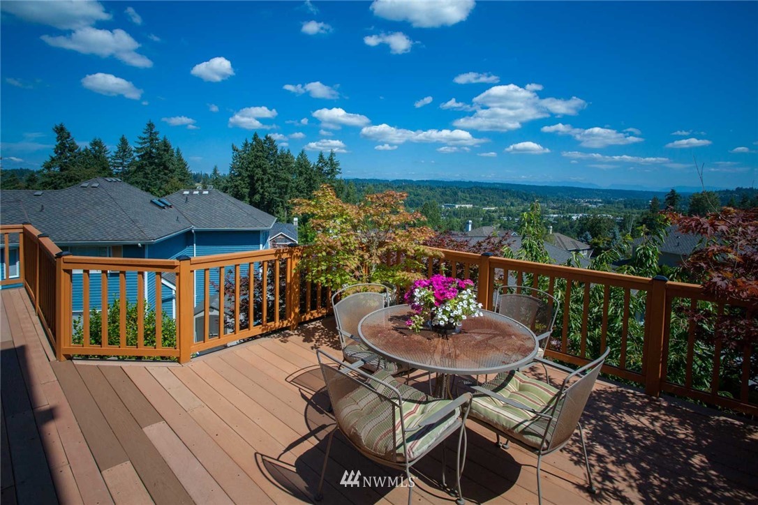 10919 Northeast 197th Street Bothell, WA 98011 - Photo 6 of 22 Gallery Image 6