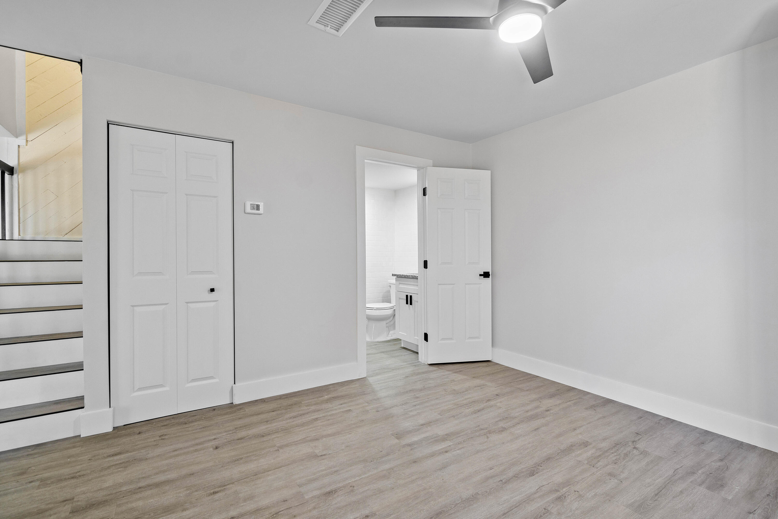 303 Arabian Road Palm Springs, FL 33461 - Photo 15 of 34 016-303ArabianRoad-PalmSprings-FL-33461-