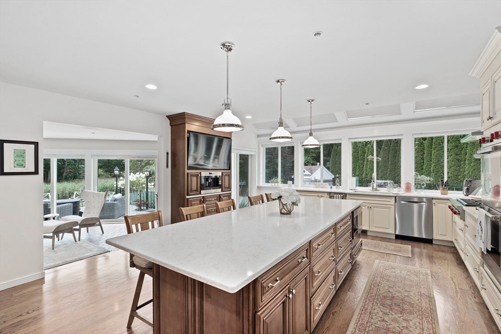 112 River Road Hanover, MA 02339 - Photo 9 of 42 Gallery Image 9