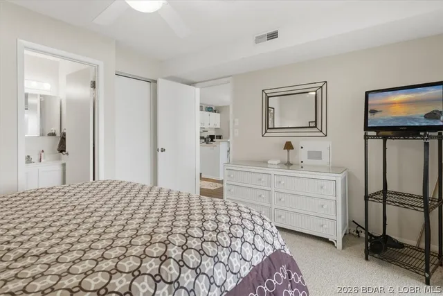 $274,500 | 875 Parkside Place, Unit C103, Osage Beach, MO 65065