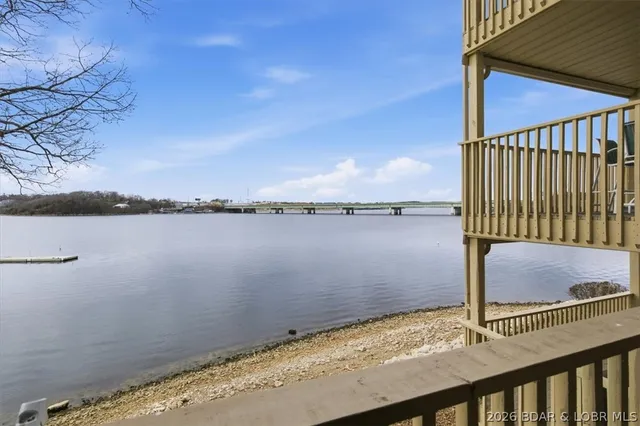 $274,500 | 875 Parkside Place, Unit C103, Osage Beach, MO 65065