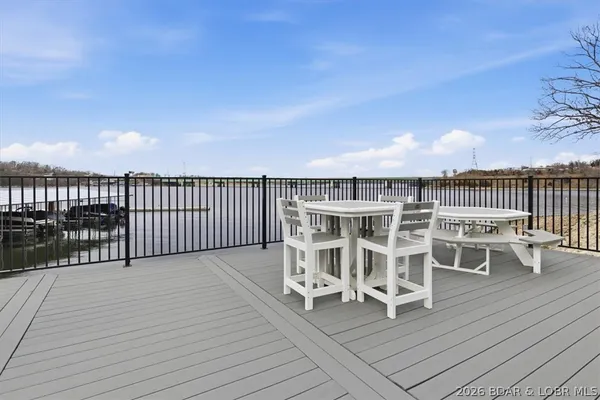 $264,500 | 875 Parkside Place, Unit C103, Osage Beach, MO 65065