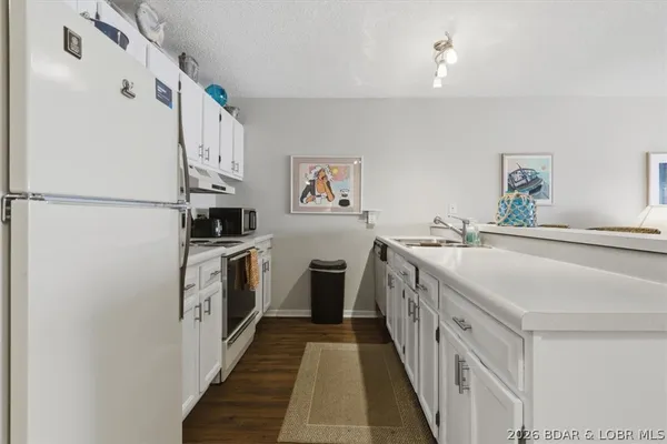 $264,500 | 875 Parkside Place, Unit C103, Osage Beach, MO 65065