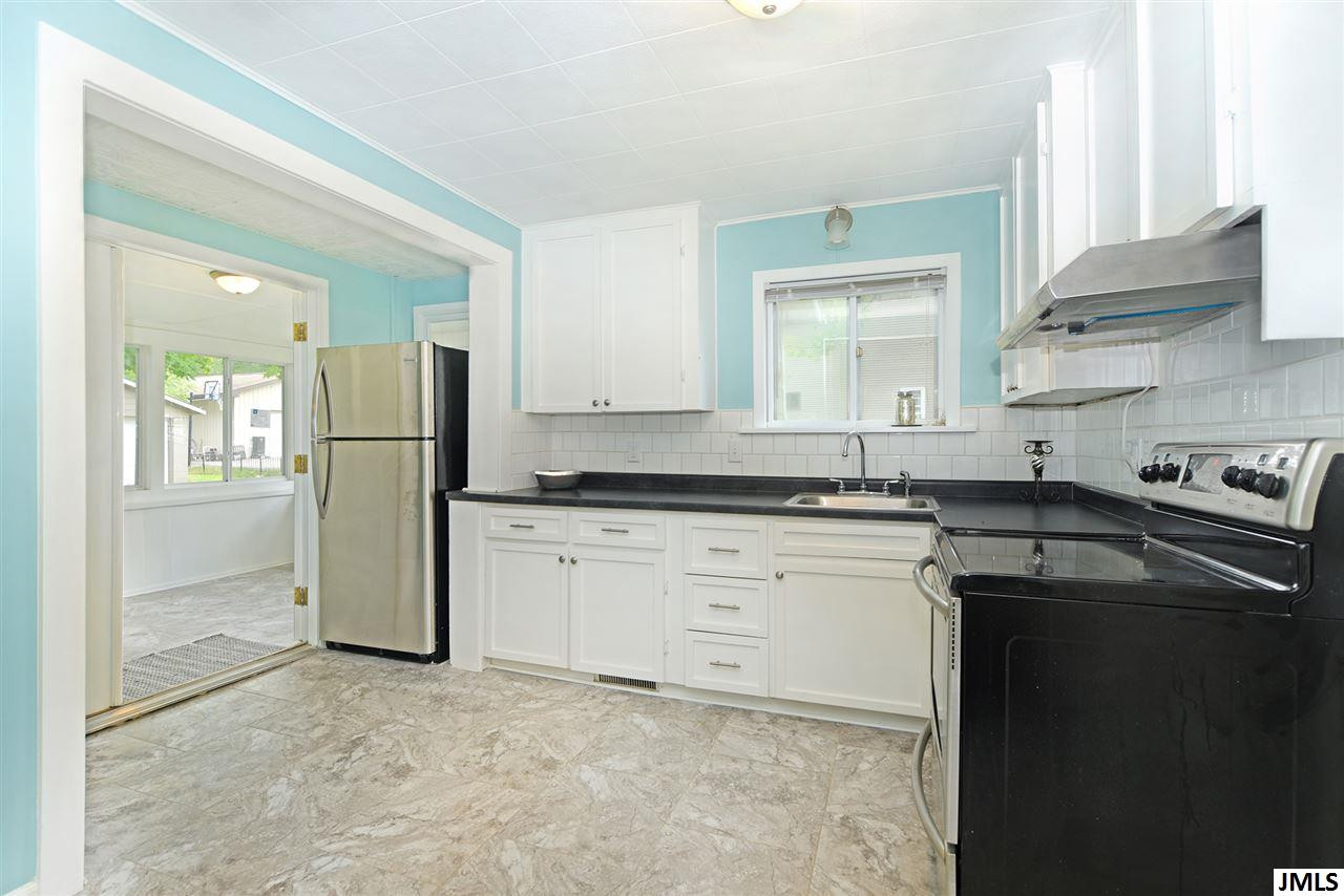302 Austin Road Napoleon, MI 49261 - Photo 7 of 27 Photo 7