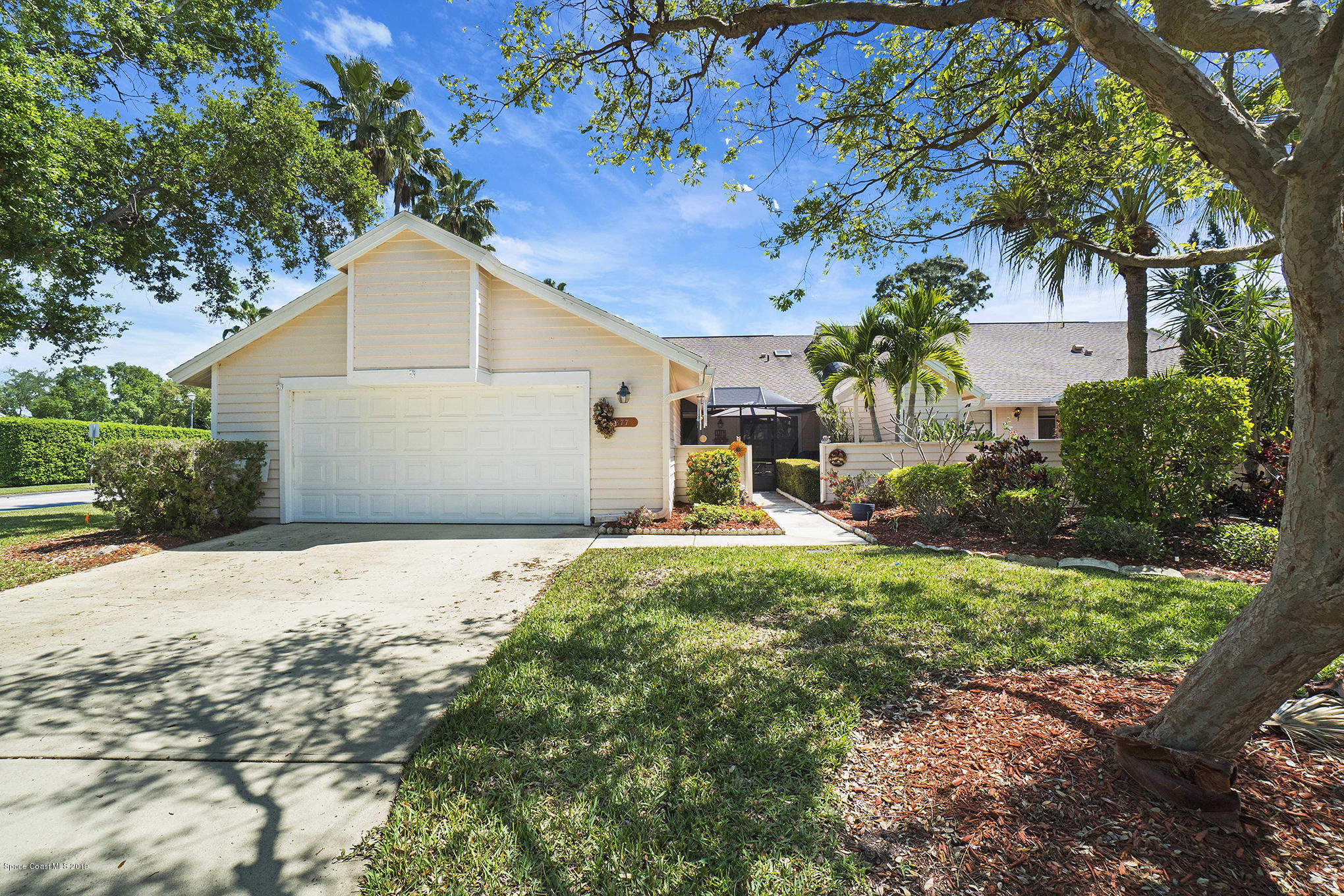 877 Ridge Lake Drive Melbourne, FL 32940 - Photo 1 of 30 NDP07273