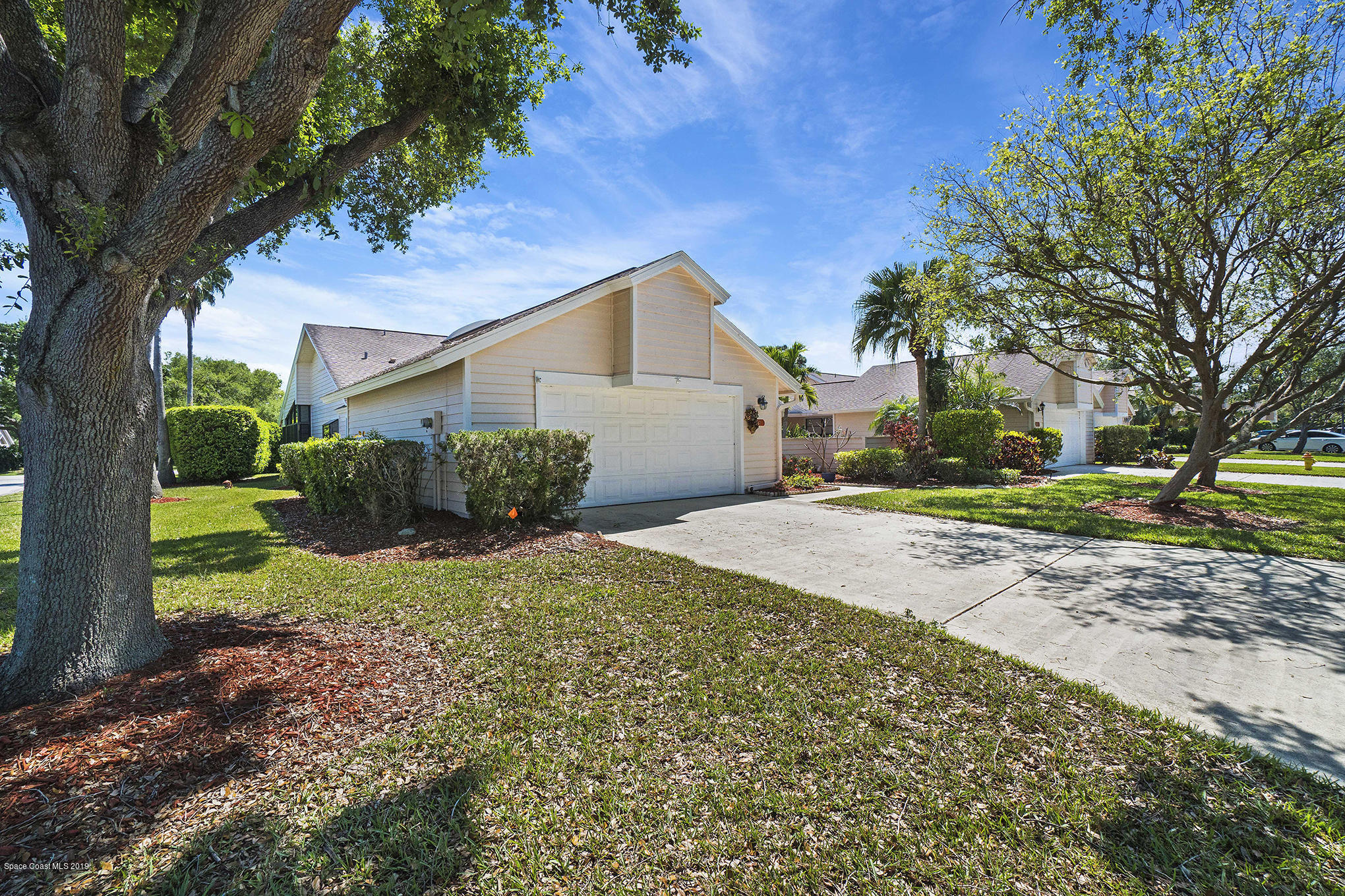 877 Ridge Lake Drive Melbourne, FL 32940 - Photo 2 of 30 NDP07268