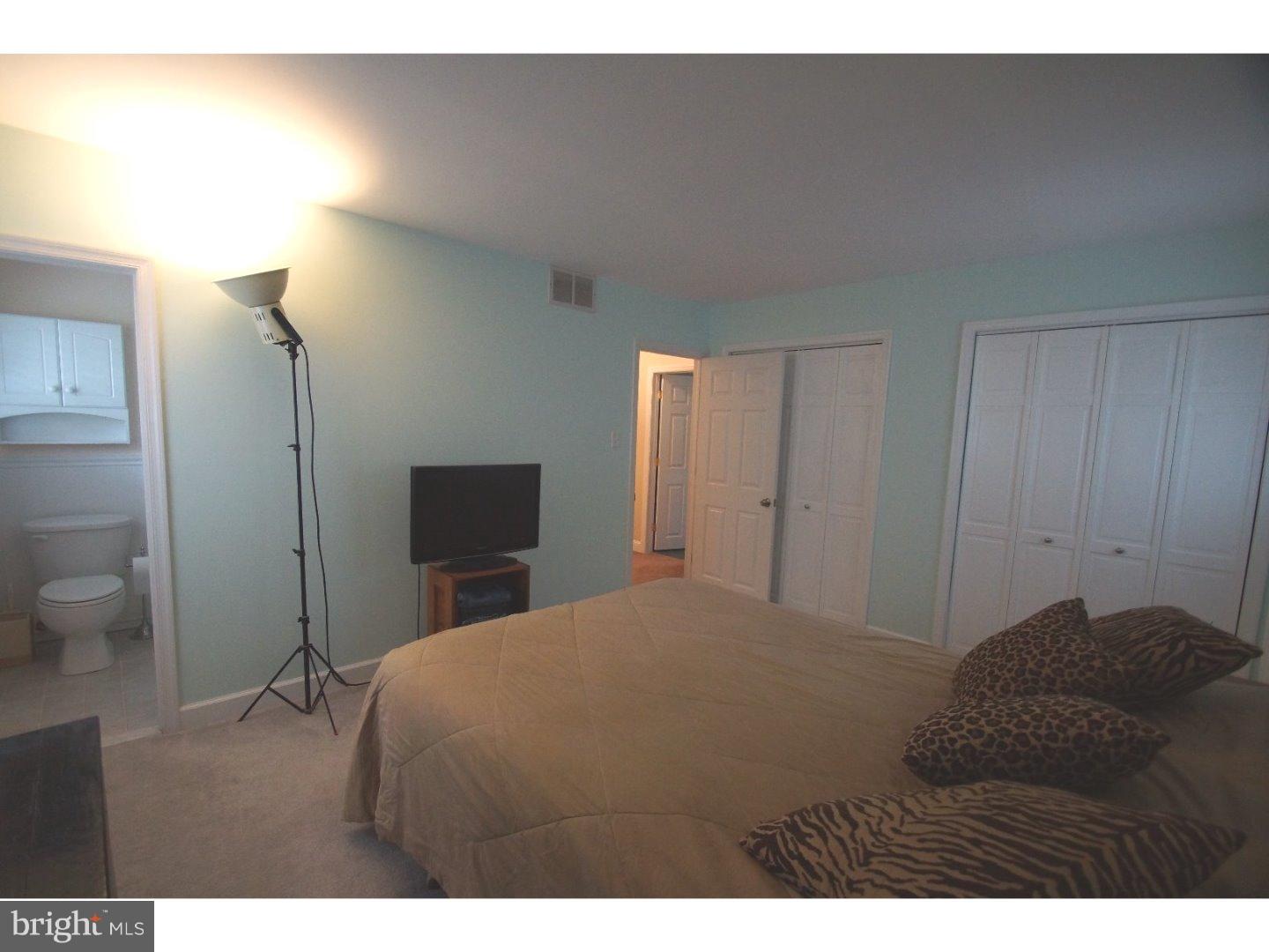 62 Stokes Road Shamong, NJ 08088 - Photo 10 of 17 Bedroom - Main