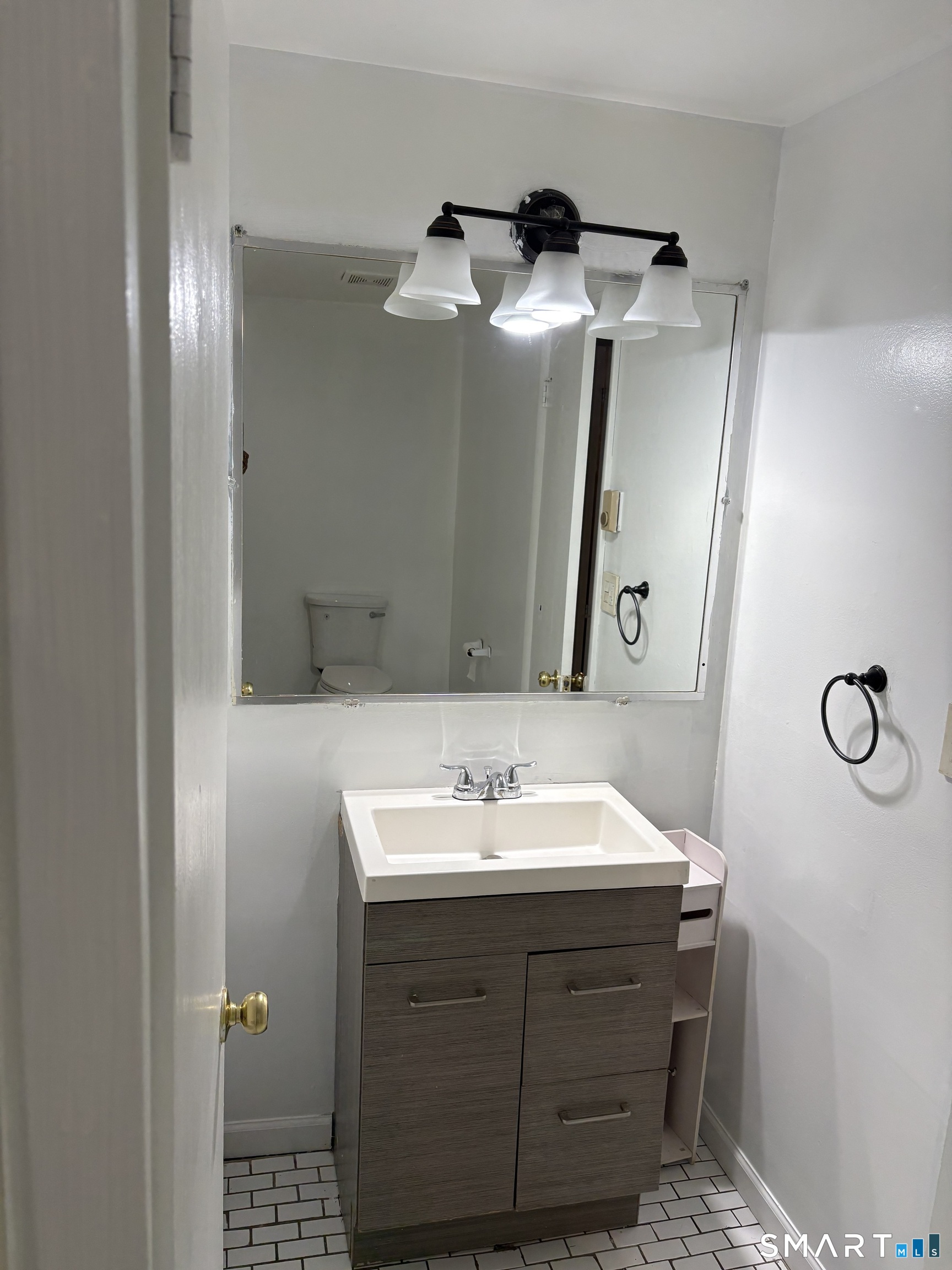 7 Padanaram Road, Unit C62 Danbury, CT 06811 - Photo 10 of 11