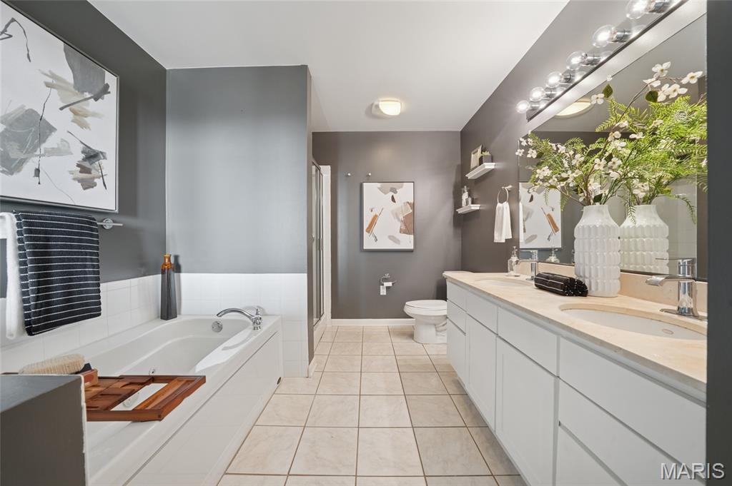 1501 Locust Street, Unit 1008 St. Louis, MO 63103 - Photo 21 of 25