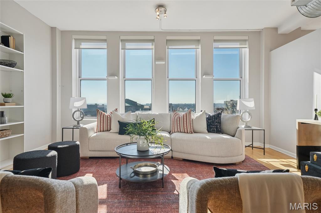 1501 Locust Street, Unit 1008 St. Louis, MO 63103 - Photo 9 of 25