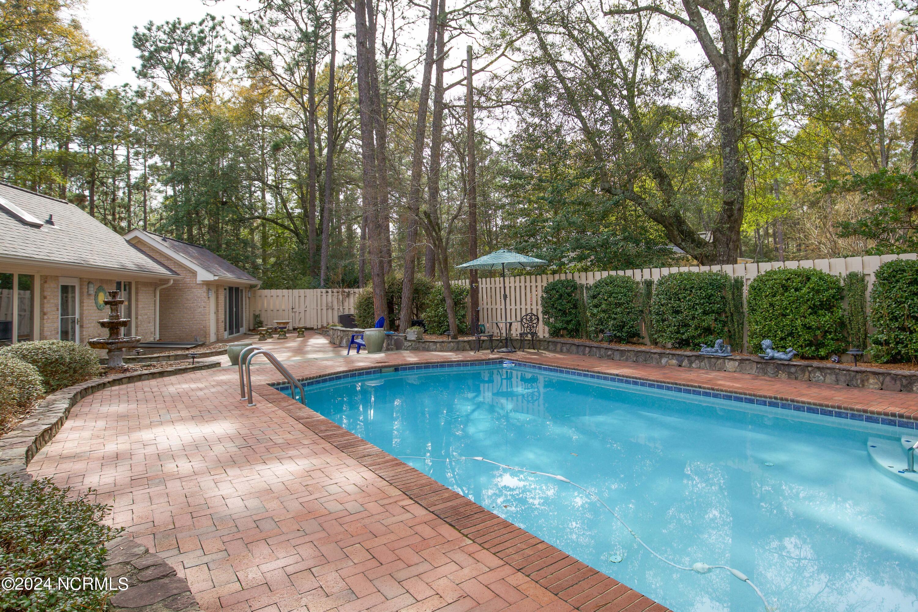 85 Ferguson Road Pinehurst, NC 28374 - Photo 47 of 59 Pool