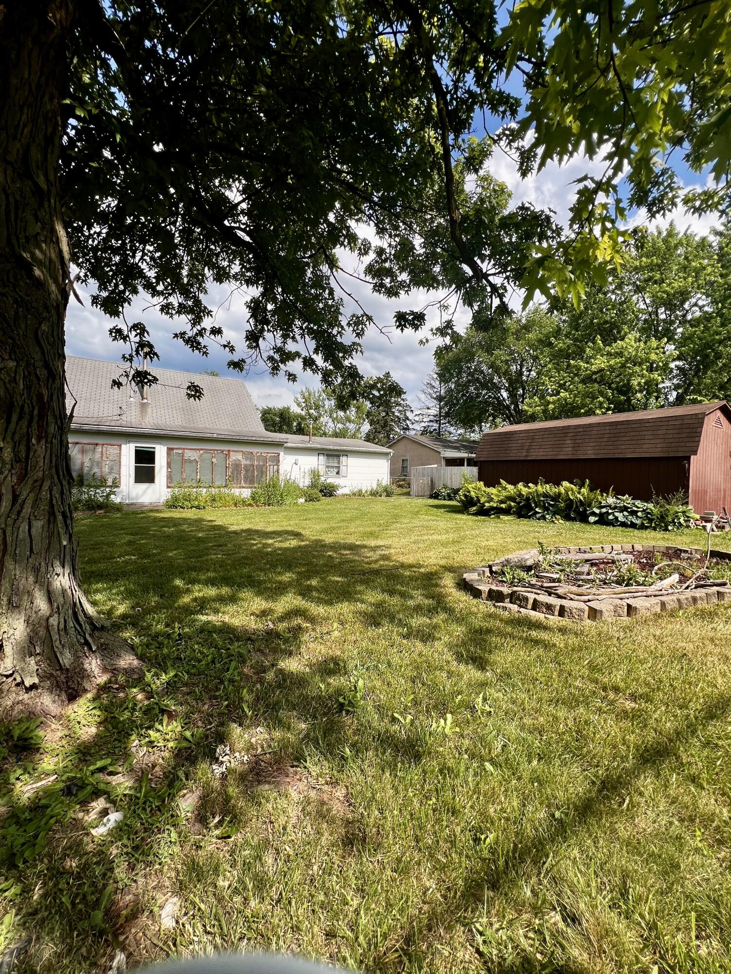 772 Imperial Road Valparaiso, IN 46385 - Photo 19 of 20 a view of a large swimming pool