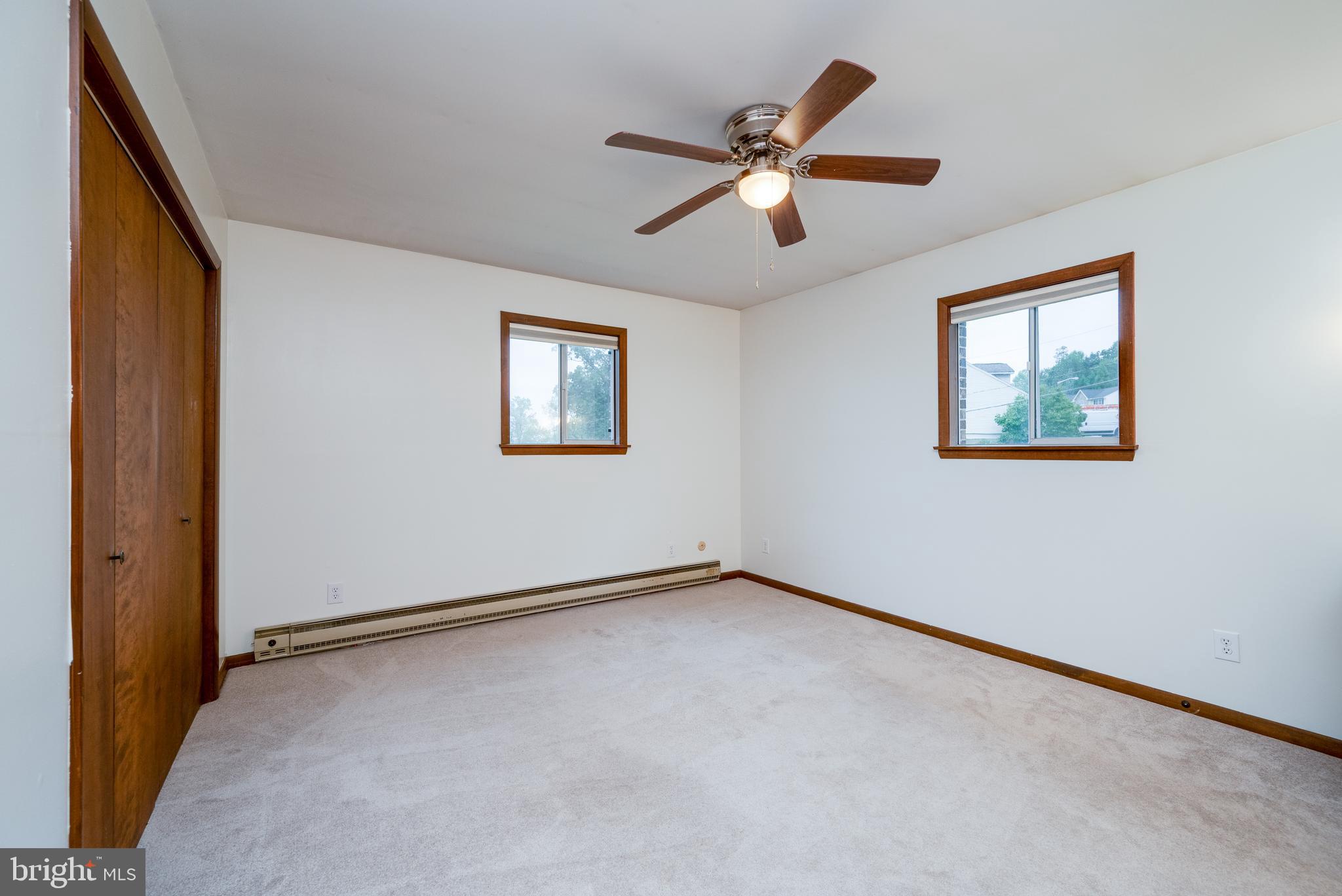 1029 Crestview Avenue Reading, PA 19607 - Photo 23 of 44 a view of an empty room with a window