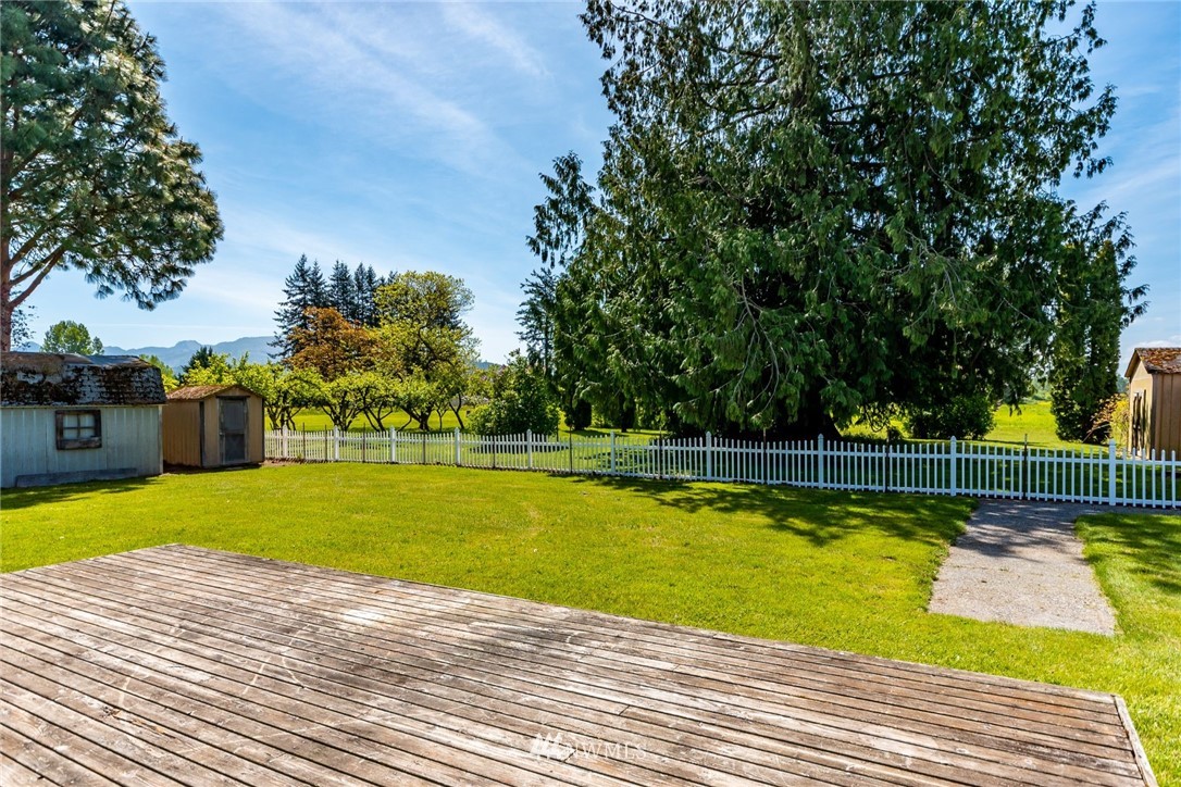 22172 Cook Road Sedro-Woolley, WA 98284 - Photo 18 of 25 Gallery Image 18