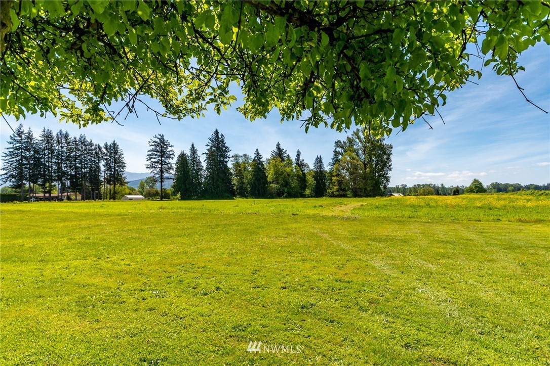 22172 Cook Road Sedro-Woolley, WA 98284 - Photo 24 of 25 Gallery Image 24