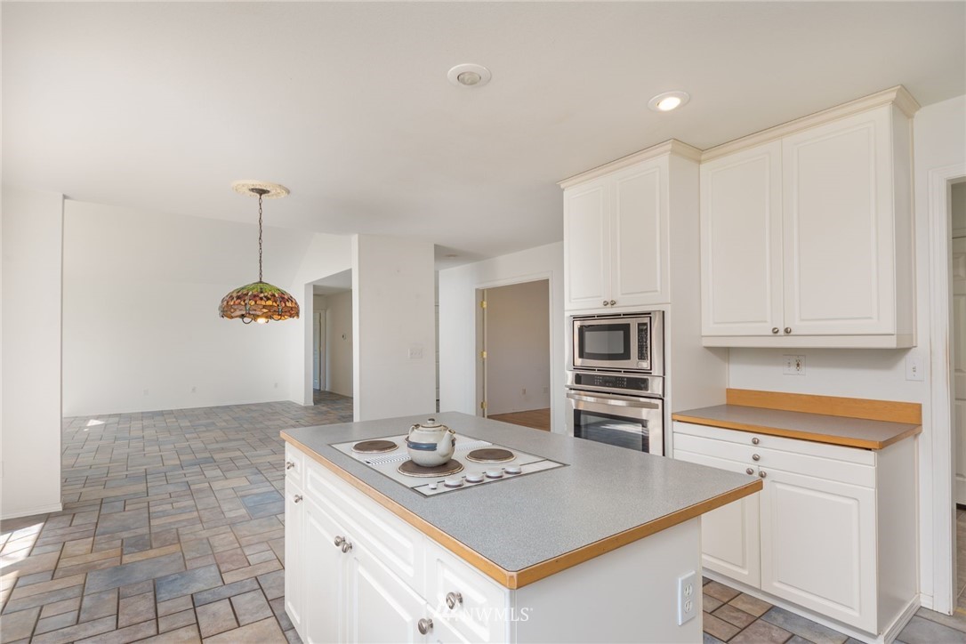 22172 Cook Road Sedro-Woolley, WA 98284 - Photo 7 of 25 Gallery Image 7