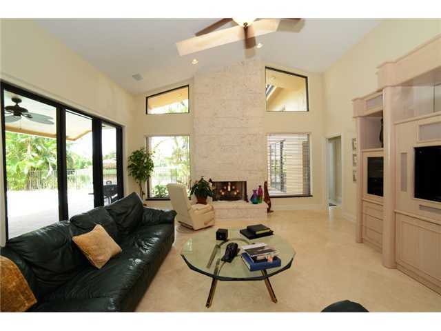 4865 Hunters Way Boca Raton, FL 33434 - Photo 5 of 20 Additional Photo
