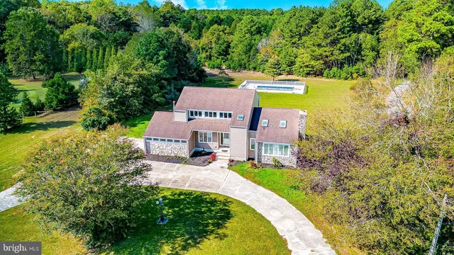 $750,000 | 15250 Hudson Road, Milton, DE 19968