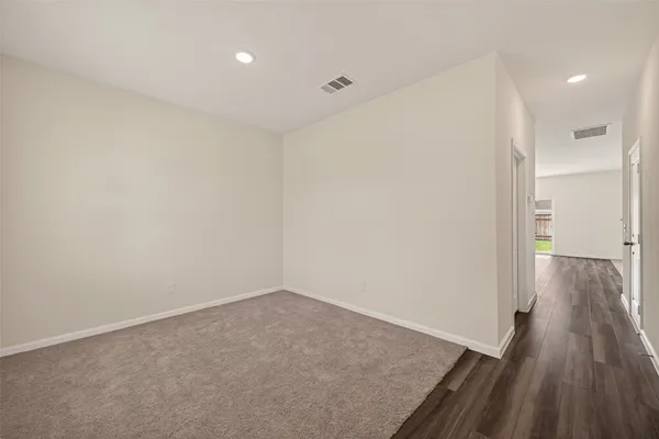 $2,500 | 31247 Williams Lndg Street, Waller, TX 77484