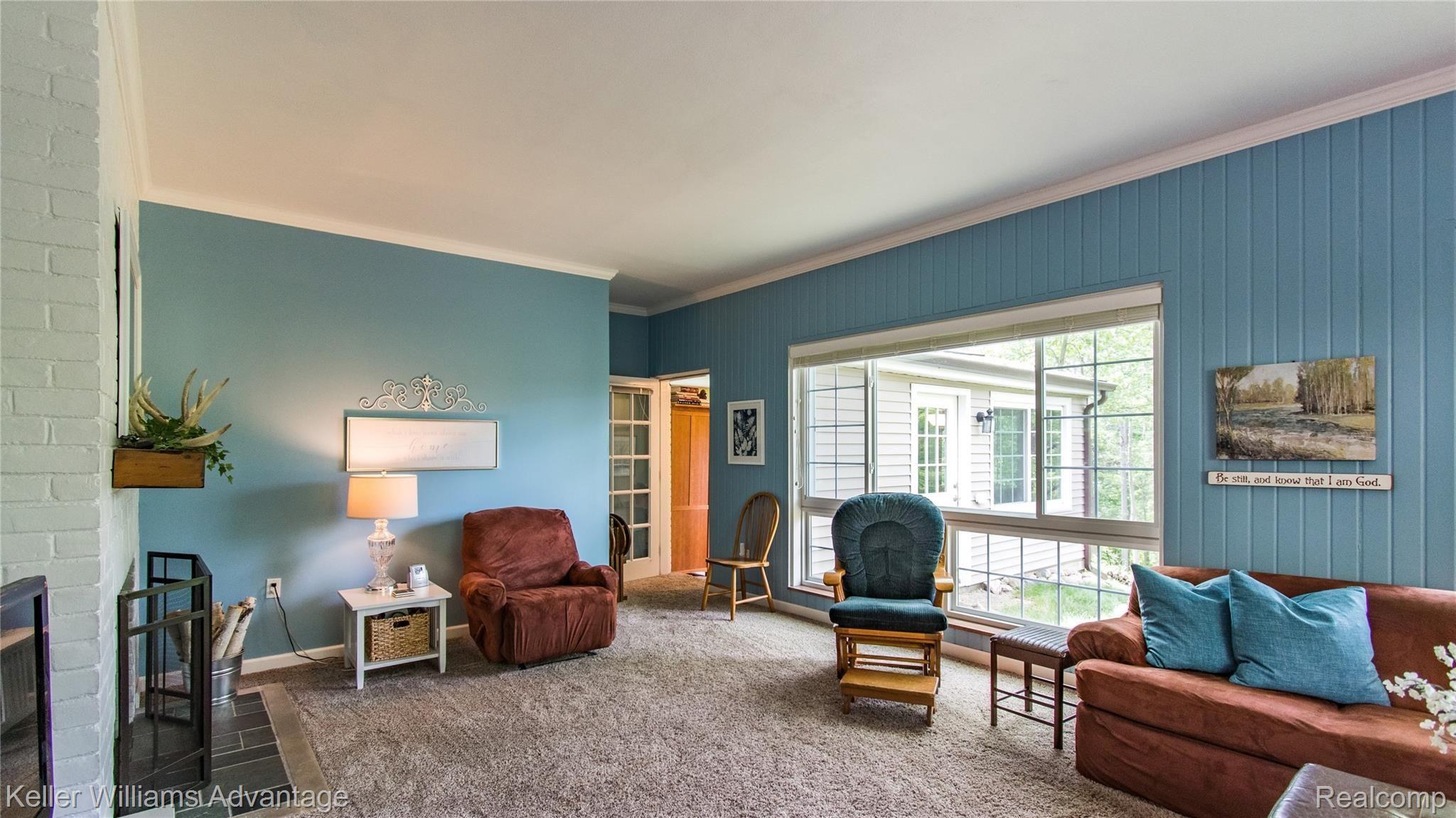 24675 Farmington Road Farmington, MI 48336 - Photo 18 of 23 Farmington rd-135 (2).jpg
