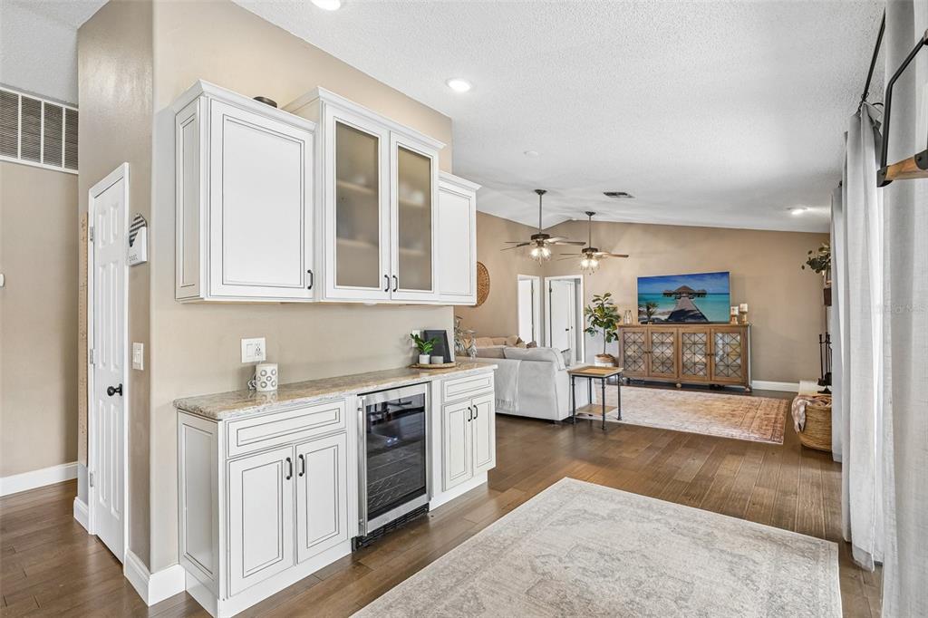 9803 Middlecoff Drive New Port Richey, FL 34655 - Photo 7 of 42