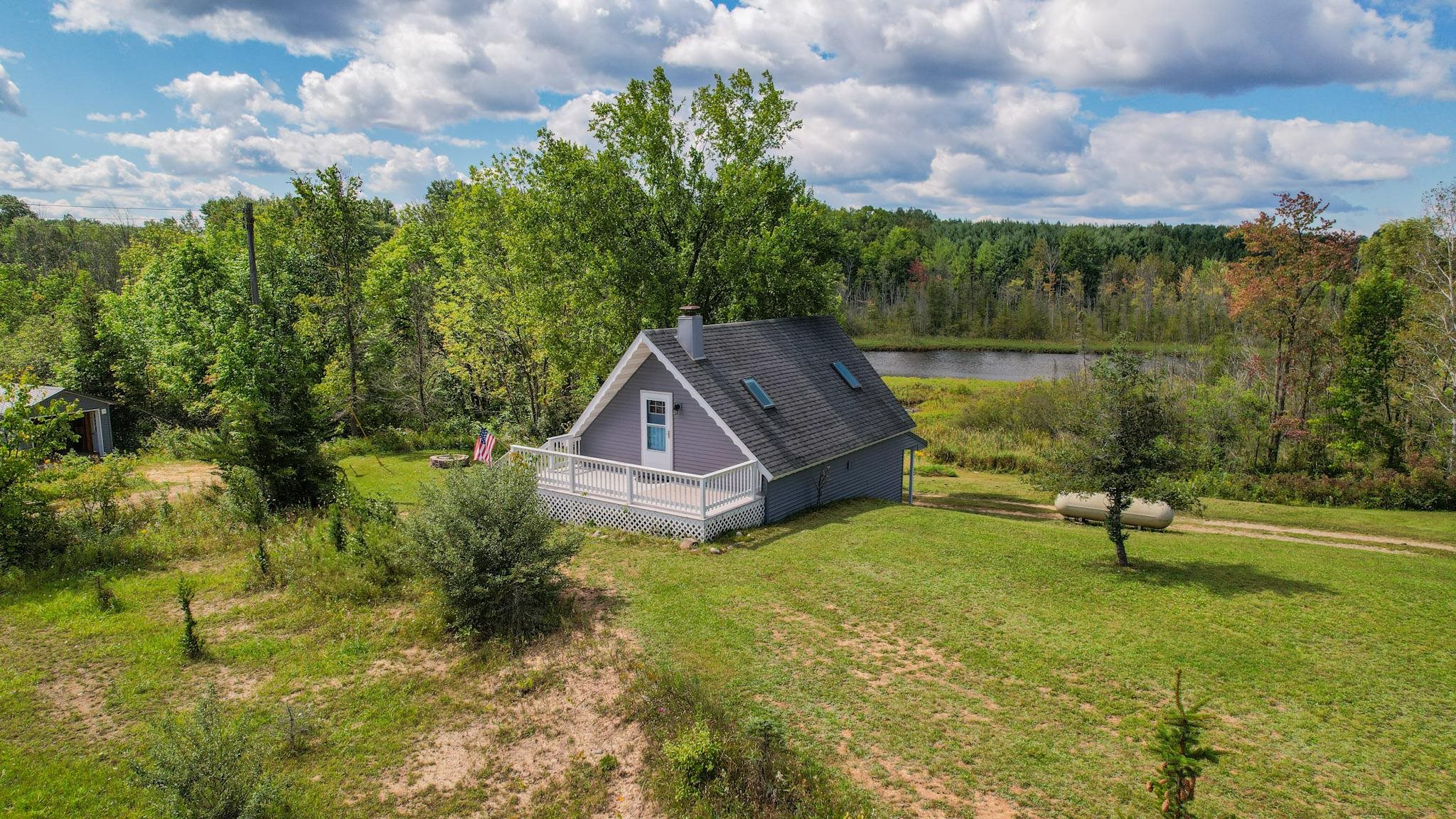 4833 Oberlin Road Gladwin, MI 48624 - Photo 1 of 31