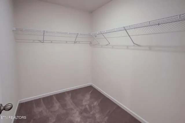 $293,500 | 9320 River Cane Road, Mascot, TN 37806