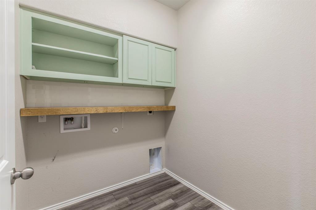 6401 Elephant Butte Drive Waco, TX 76708 - Photo 27 of 34 a view of storage area