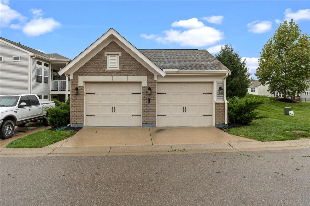 226 Old Pond Road Springboro, OH 45066 - Photo 3 of 25 Gallery Image 3