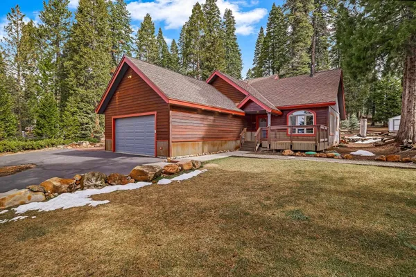 $619,000 | 1228 Lassen View Drive, Lake Almanor, CA 96137