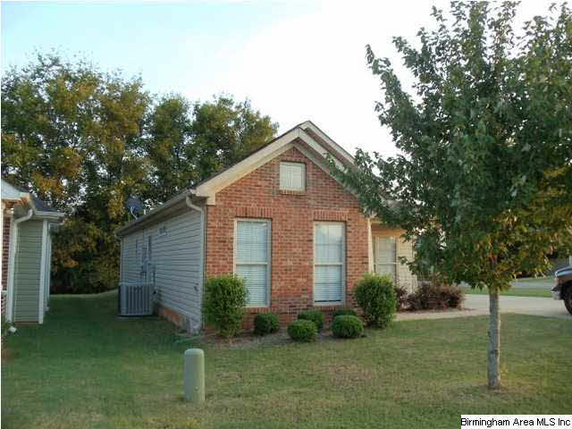 188 Moss Stone Lane Calera, AL 35040 - Photo 2 of 24