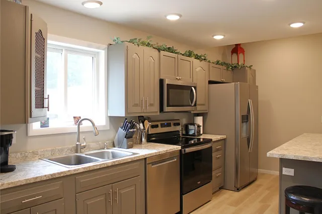 $290,000 | 5451 Garden Drive North, Mountain Iron, MN 55768