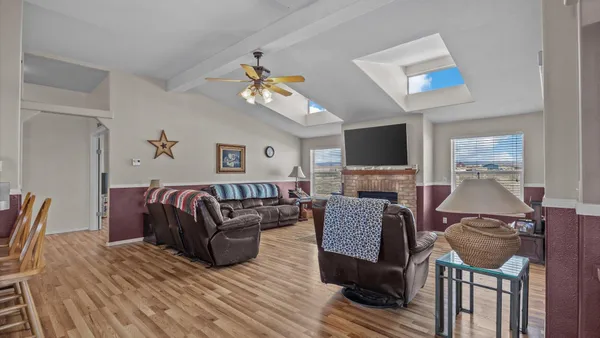 $575,000 | 710 Old Highway, Mack, CO 81525