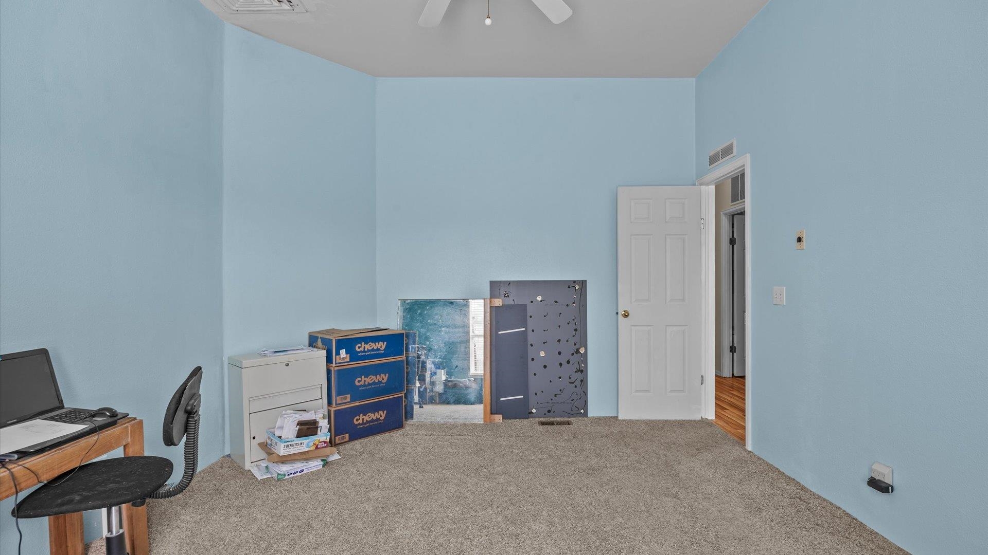 710 Old Highway Mack, CO 81525 - Photo 29 of 40 a view of a livingroom with the furniture