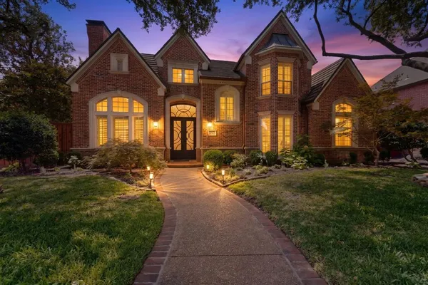 $1,525,000 | 5700 Walden Drive, Plano, TX 75093
