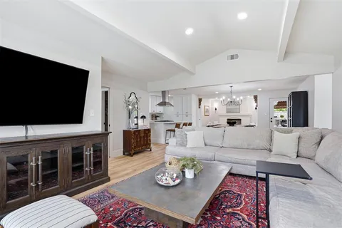 $650,000 | 3163 Sombrero Drive, Dallas, TX 75229