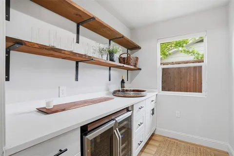 $650,000 | 3163 Sombrero Drive, Dallas, TX 75229