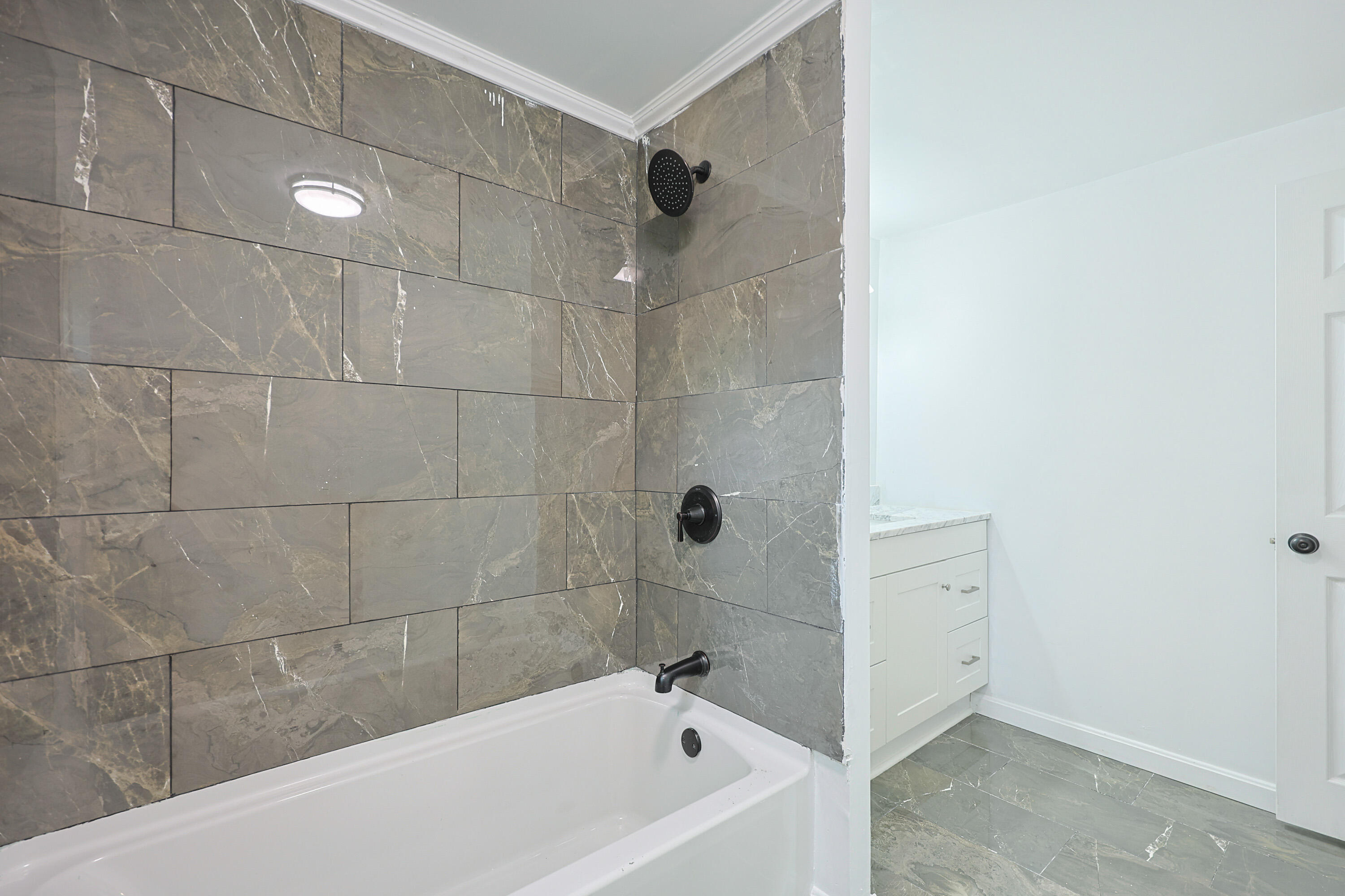 288 Buxton Road Saco, ME 04072 - Photo 12 of 37 DBT_288Bux (13)