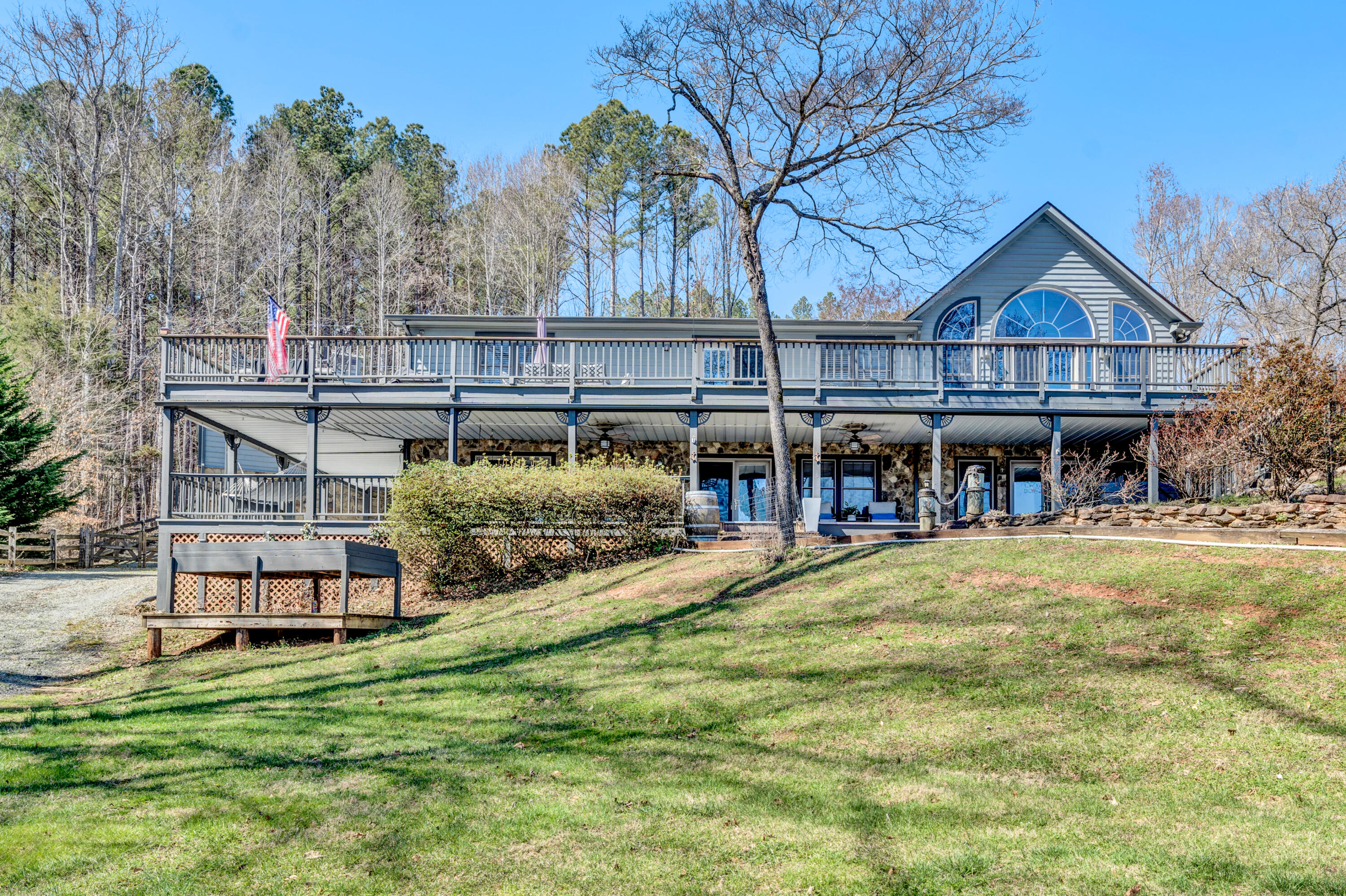 74 Star Lake Road Union Hall, VA 24176 - Photo 5 of 70 05-031220240121