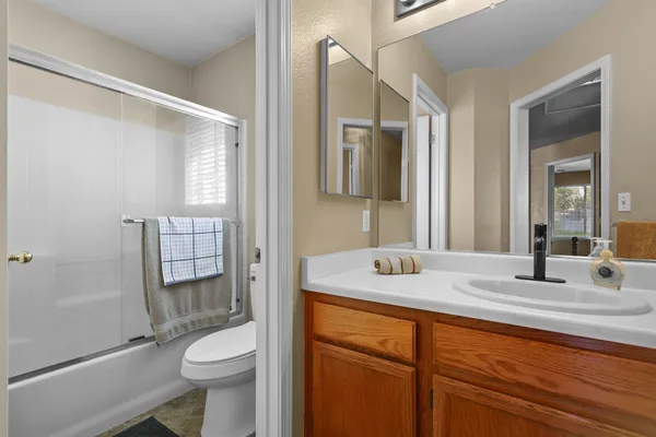 $409,000 | 1959 Alexis Court, Redding, CA 96002