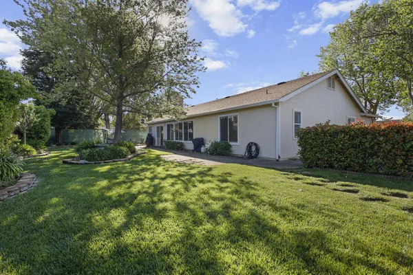 $409,000 | 1959 Alexis Court, Redding, CA 96002