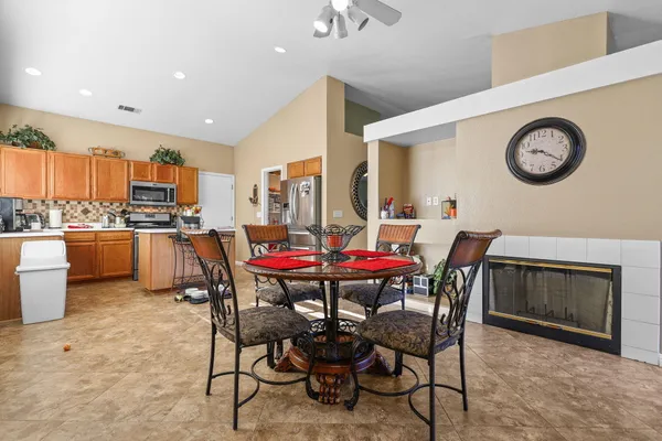 $409,000 | 1959 Alexis Court, Redding, CA 96002