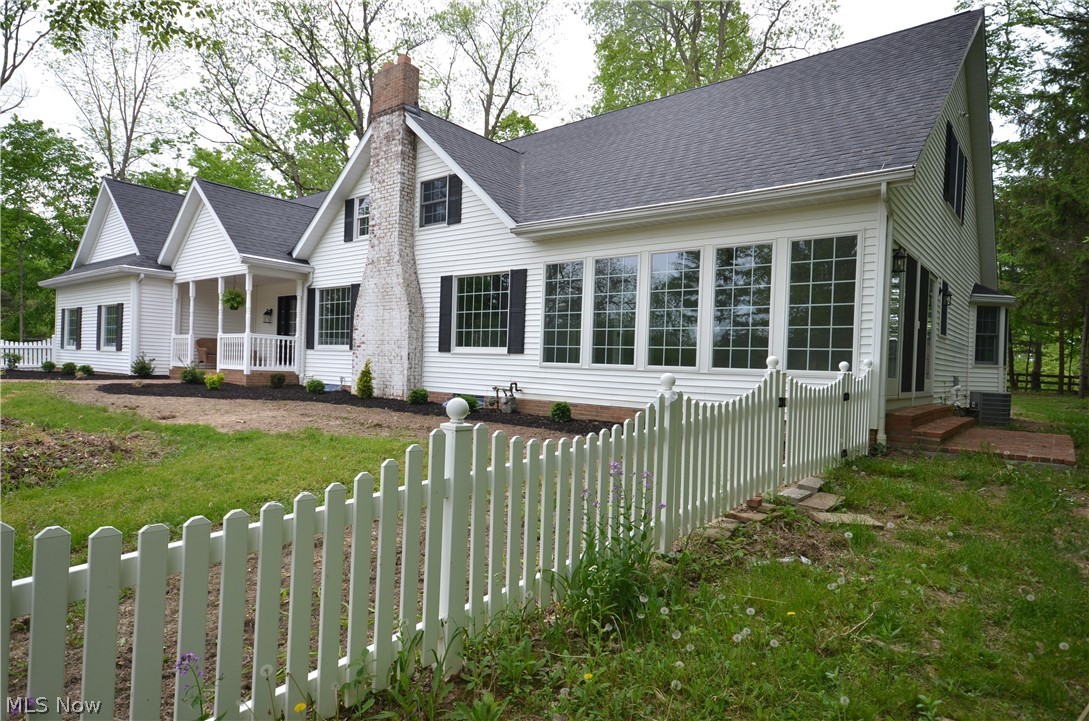 4354 Ira Road Akron, OH 44333 - Photo 4 of 35 Gallery Image 4