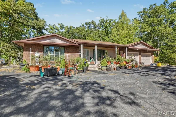 $225,000 | 26169 Dry Fork Road, Warrenton, MO 63383