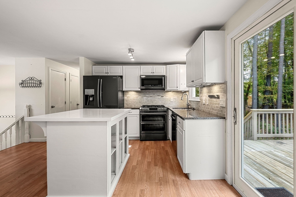 73 Kimball Road Amesbury, MA 01913 - Photo 6 of 27